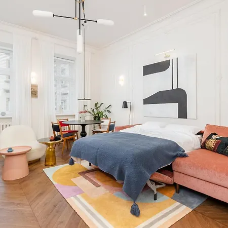 Apartman Estery Colourful Luxury *